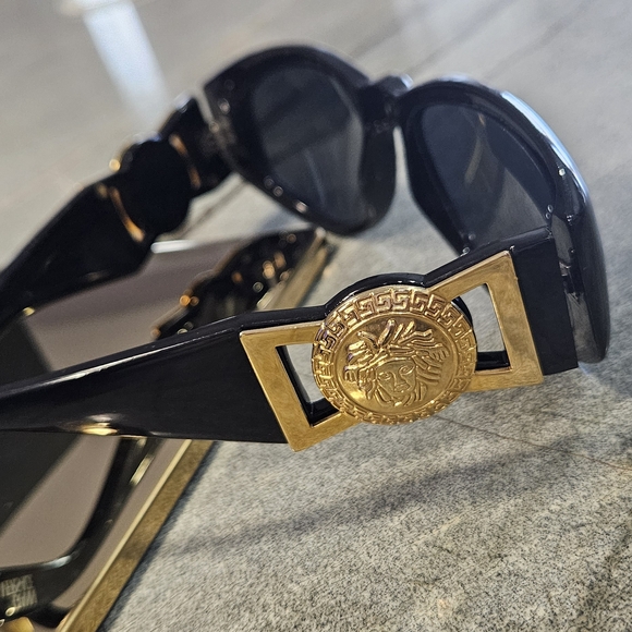 Versace Black Sunglasses with Gold Medusa Detail - Picture 9 of 15